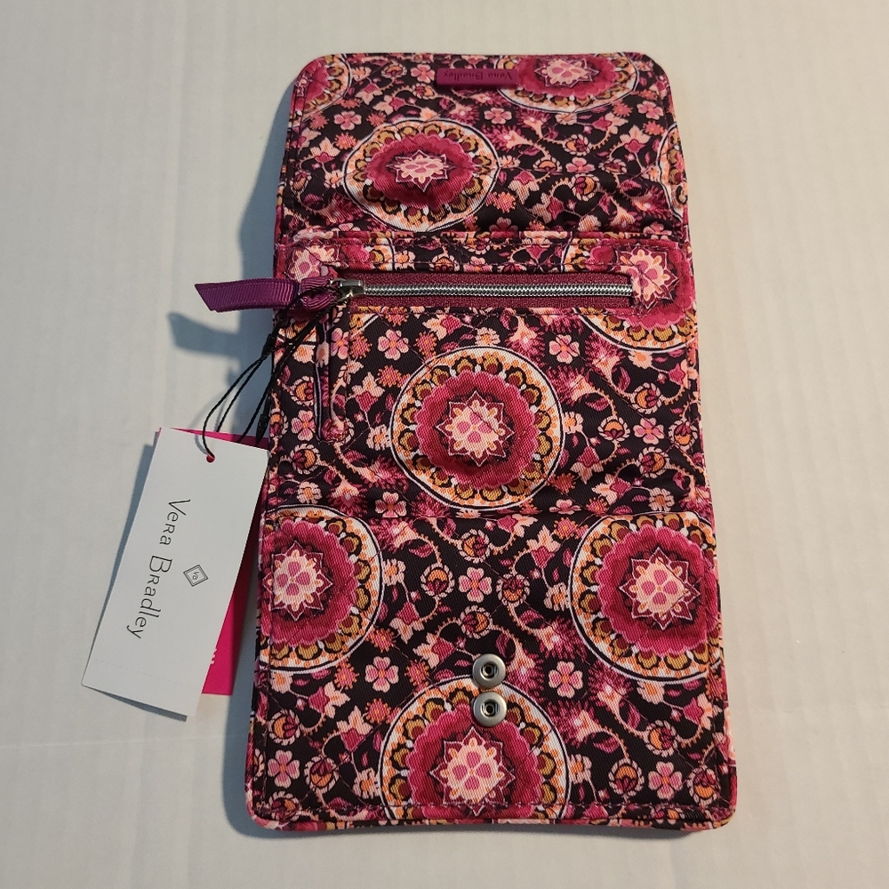 Vera Bradley RIFD Riley Compact Wallet and Zip ID - Picture 3 of 7